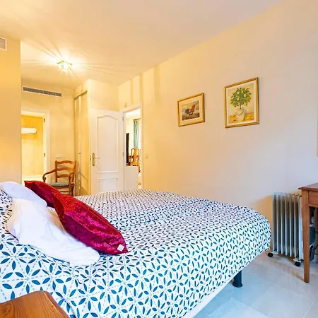 Daire Pass The Keys Charming Andalusian Ground Floor With Patio