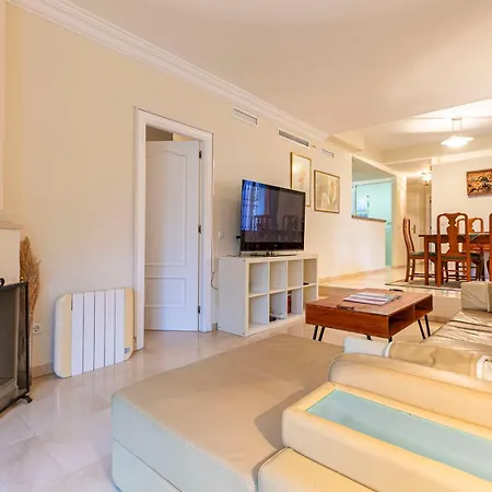 Daire Pass The Keys Charming Andalusian Ground Floor With Patio *